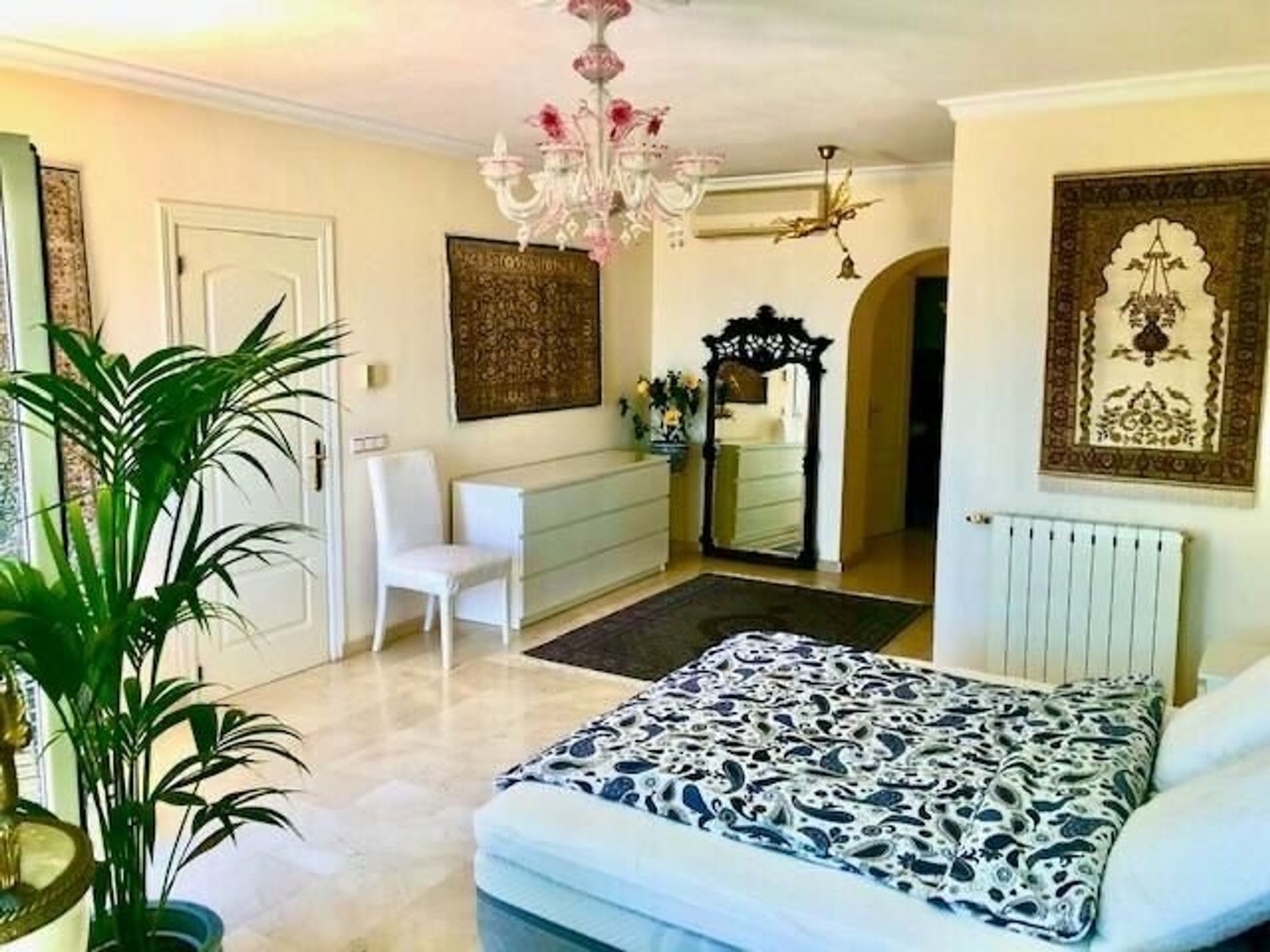 房子 在 Estepona, Andalucía 10747155