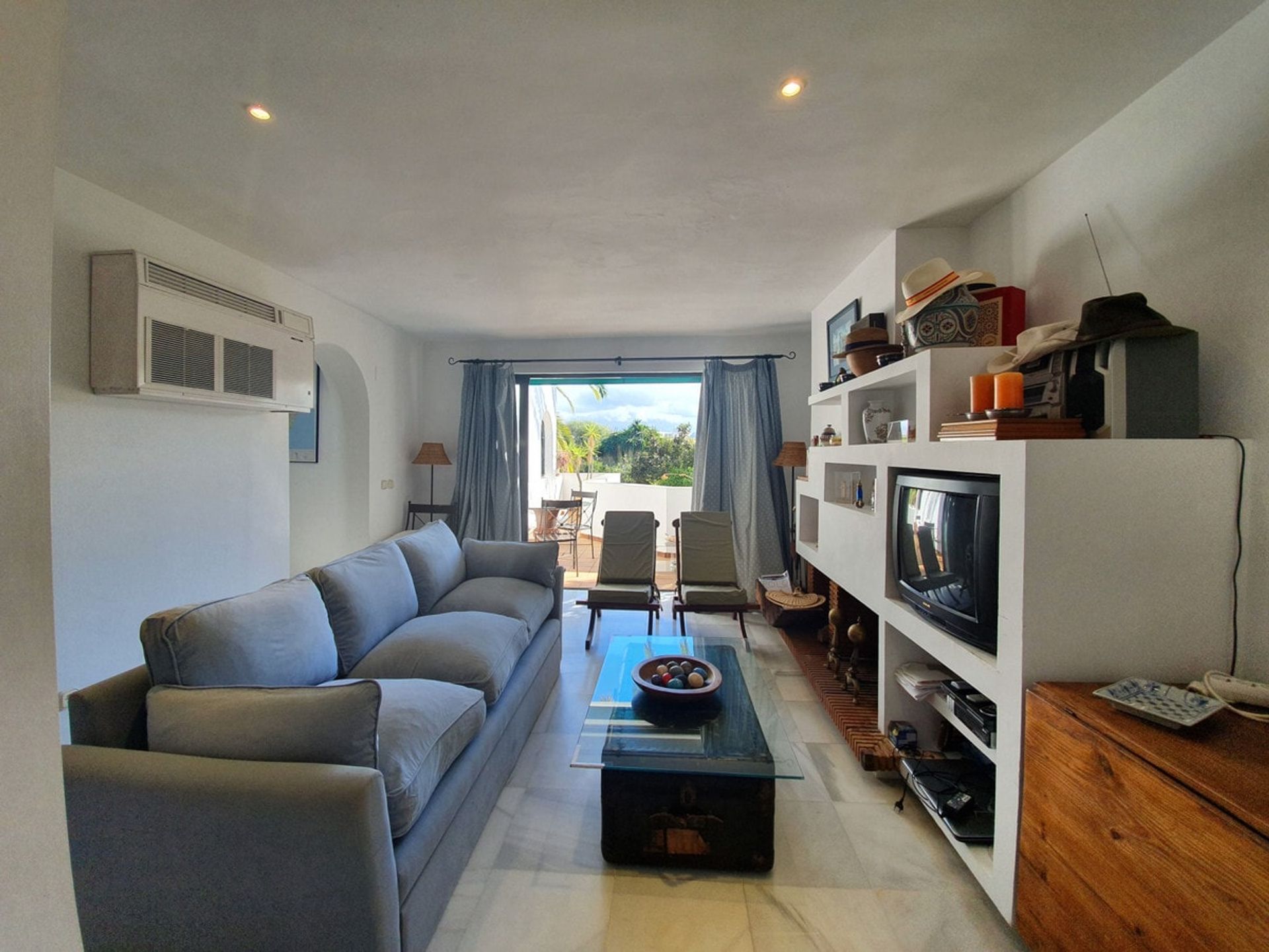 Condominium dans Guadiaro, Andalousie 10747360