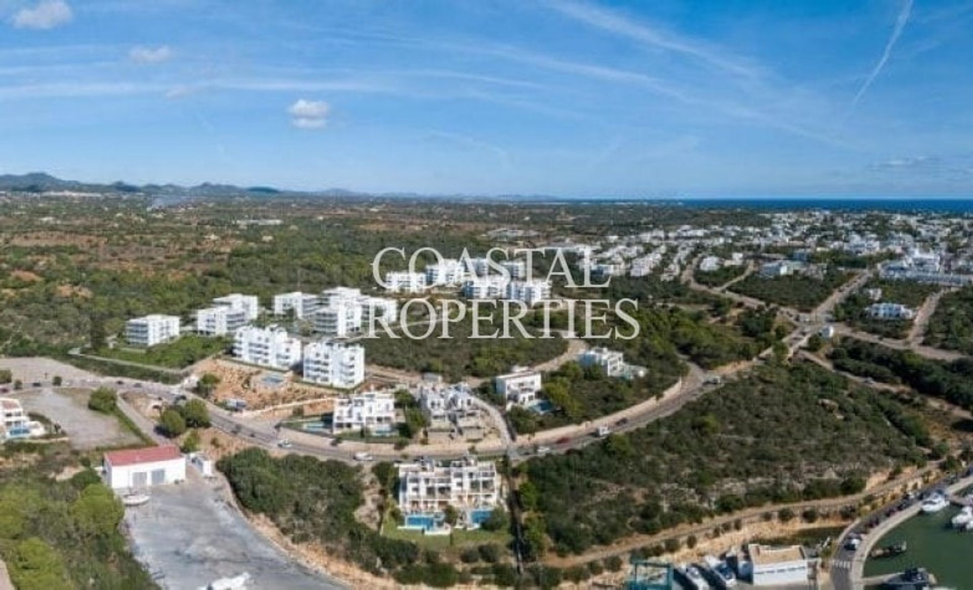 Condominium dans Porto Petro, les Îles Baléares 10747456