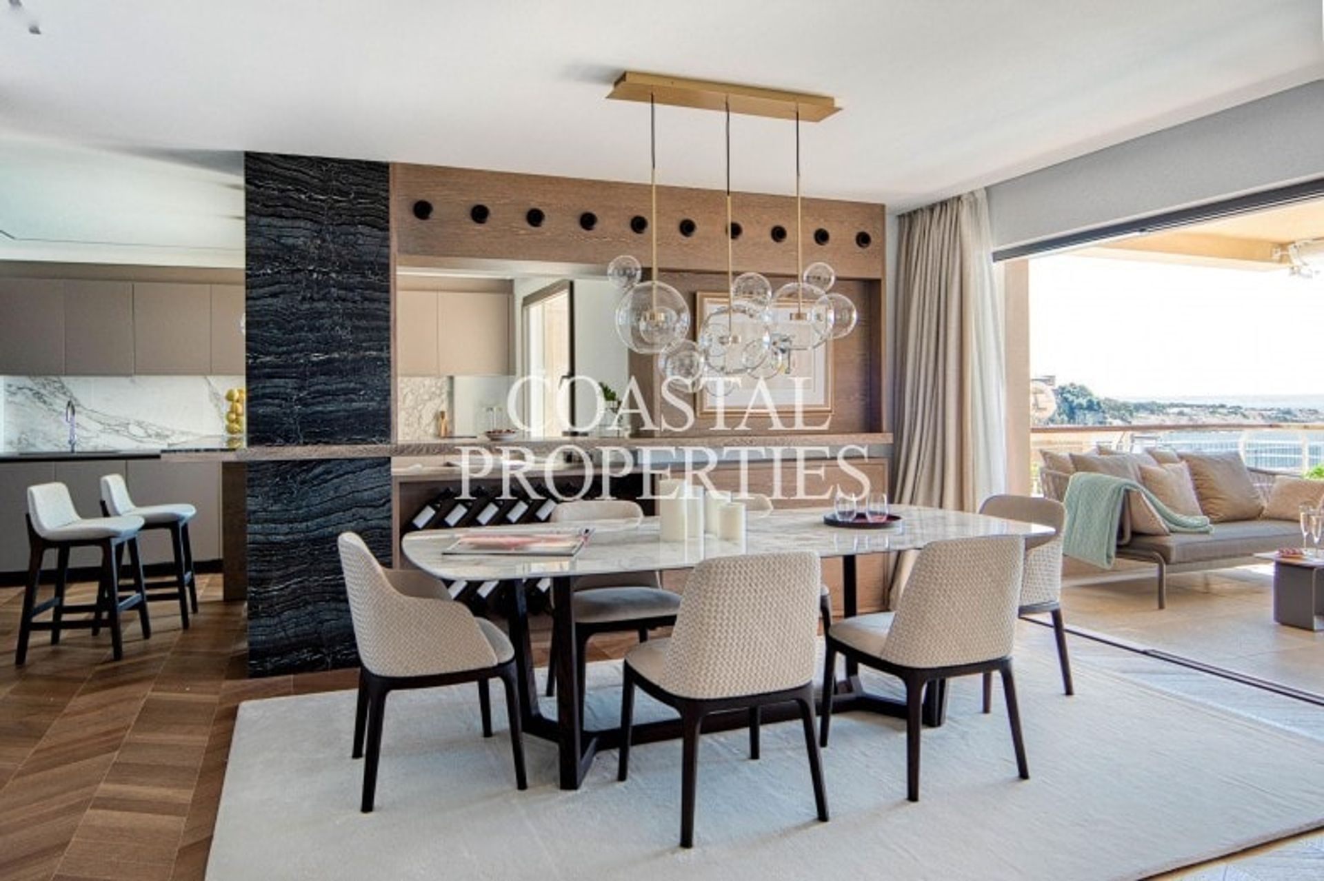 Condominium in Palma, Balearic Islands 10747467