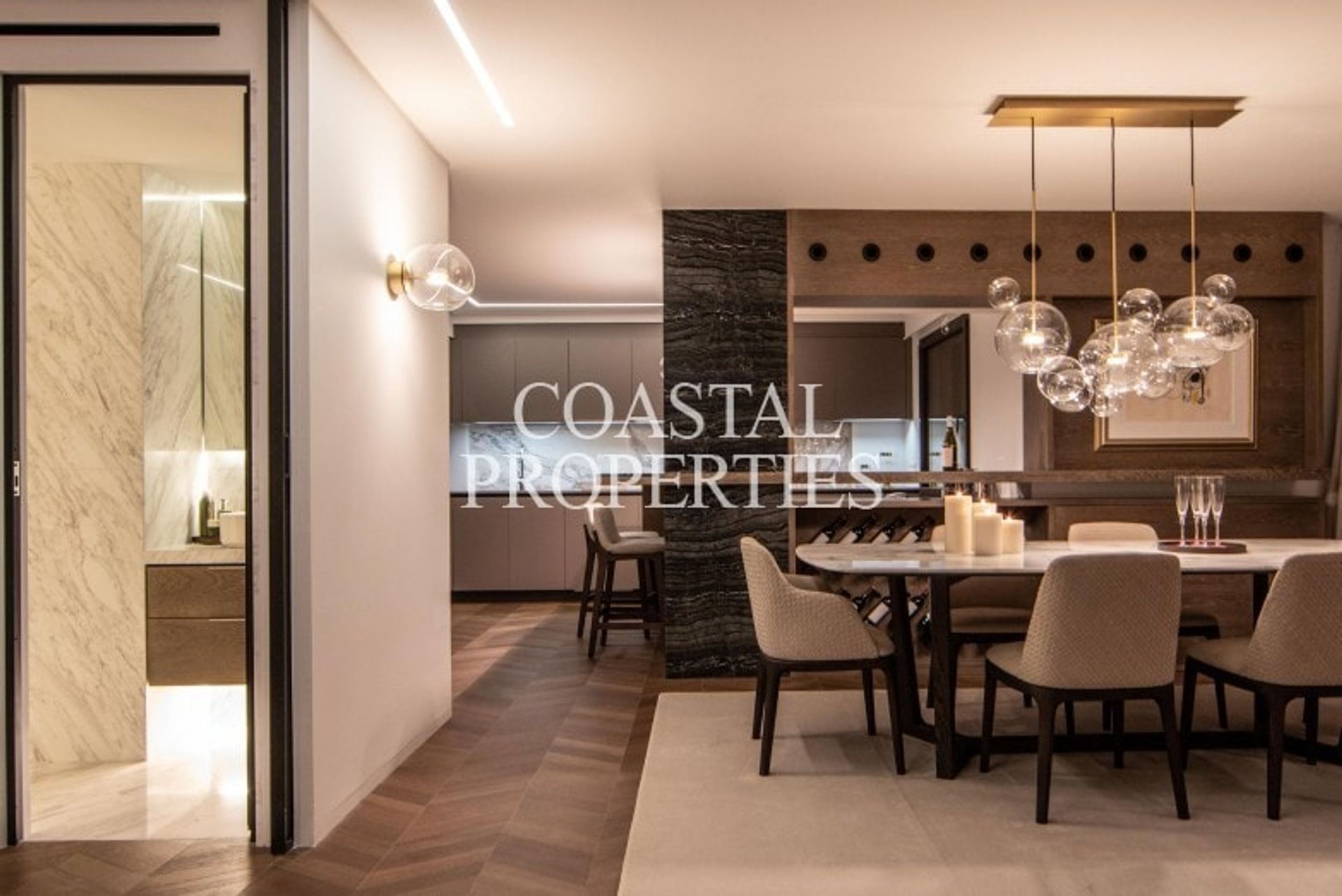 Condominium in Palma, Balearic Islands 10747467