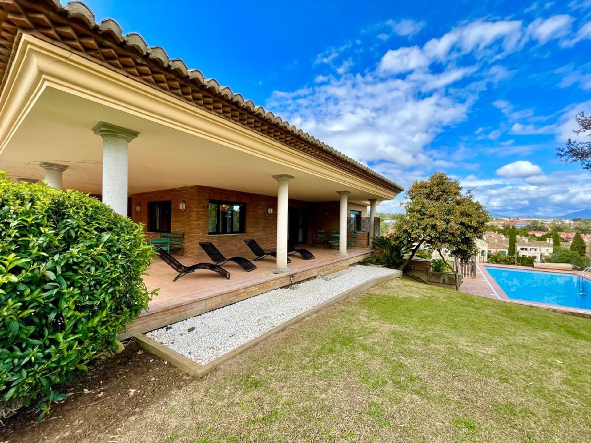 Casa nel Guadiaro, Andalusia 10747704