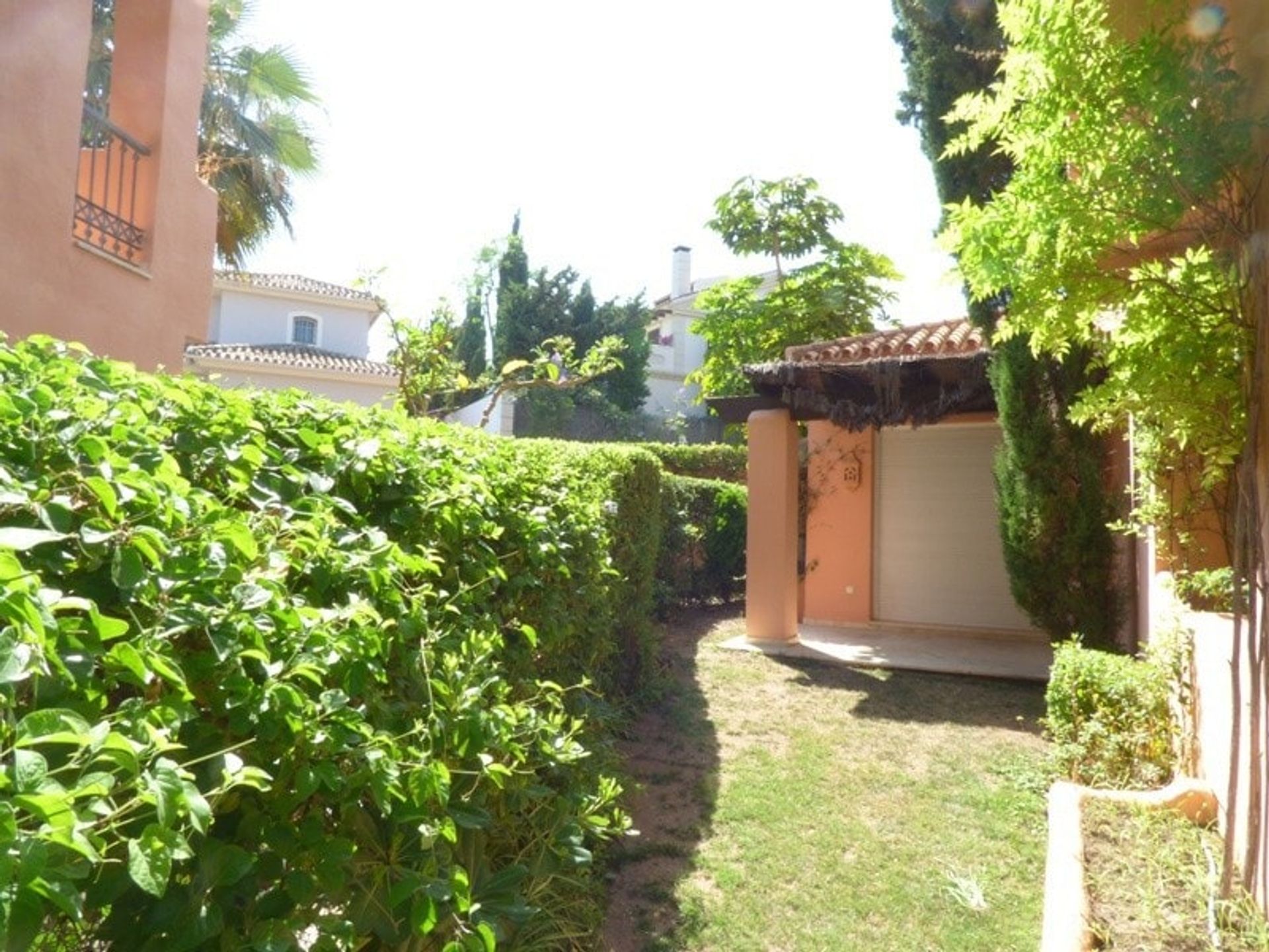 Condominium in El Tocino, Valencia 10747791