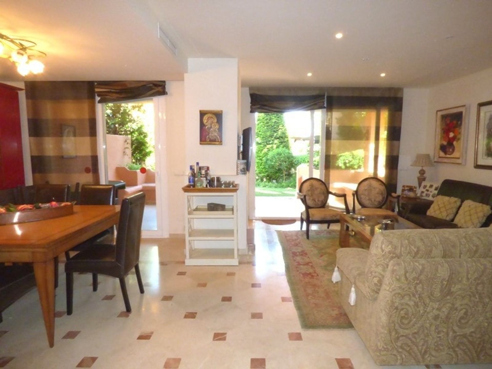 Condominium in Torremendo, Comunidad Valenciana 10747791