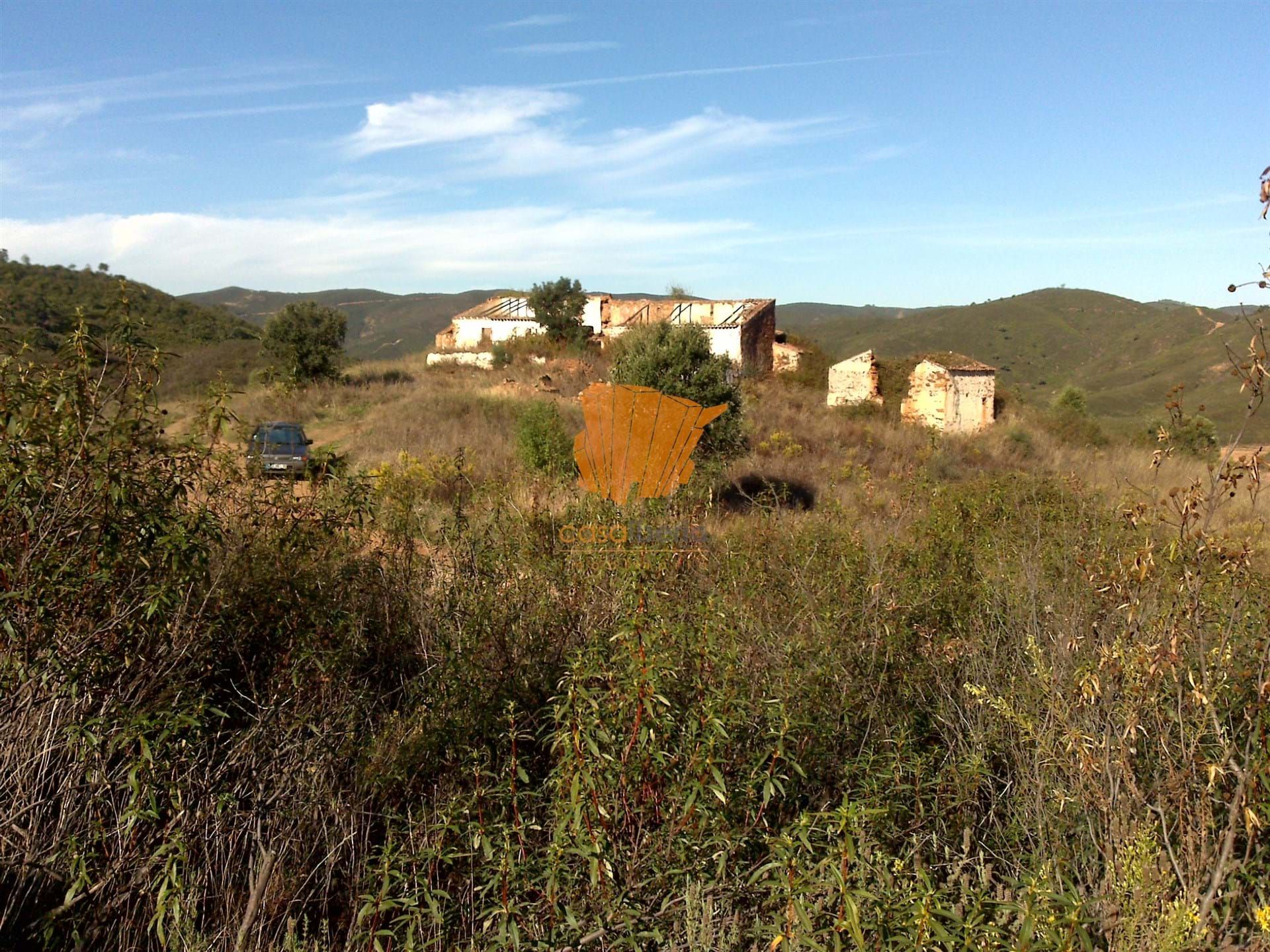 Land in São Bartolomeu de Messines, Faro 10748392