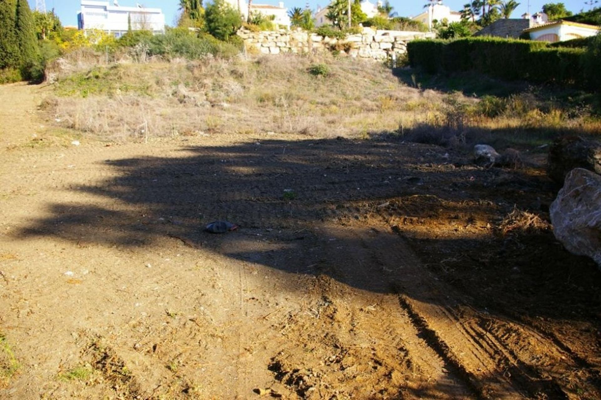 Land in Estepona, Andalucía 10748741