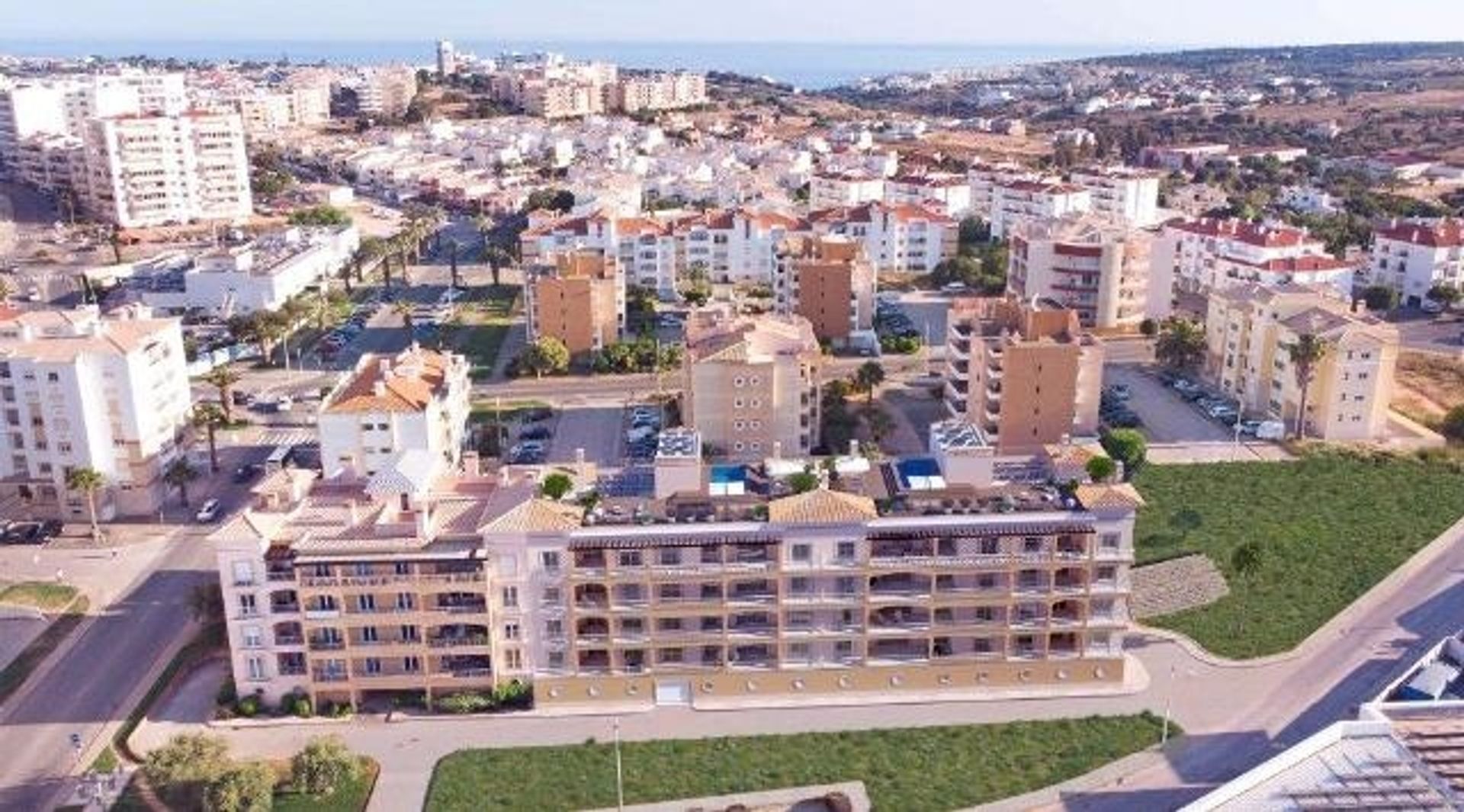 Condominium in Lagos, Faro District 10748869