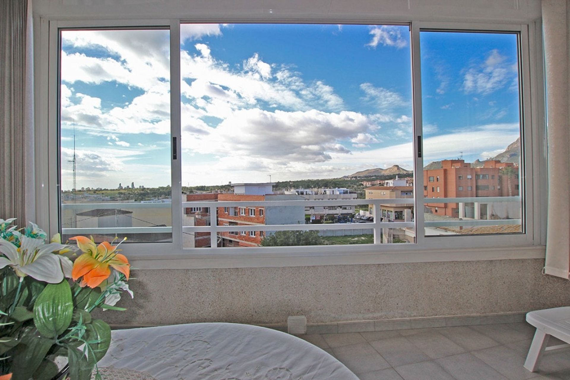 Condominio en Alicante (Alacant), Comunidad Valenciana 10748956