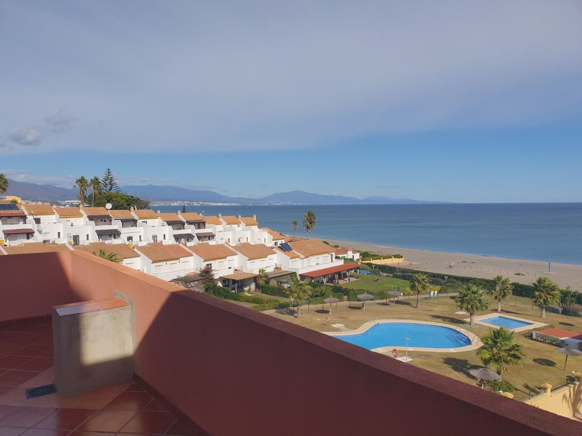 Condominium dans La Duquesa, Andalucía 10749092