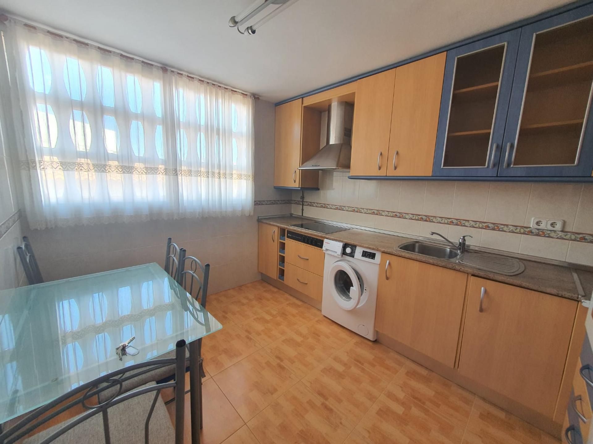 Condominium in Carbonera, Valencia 10749143