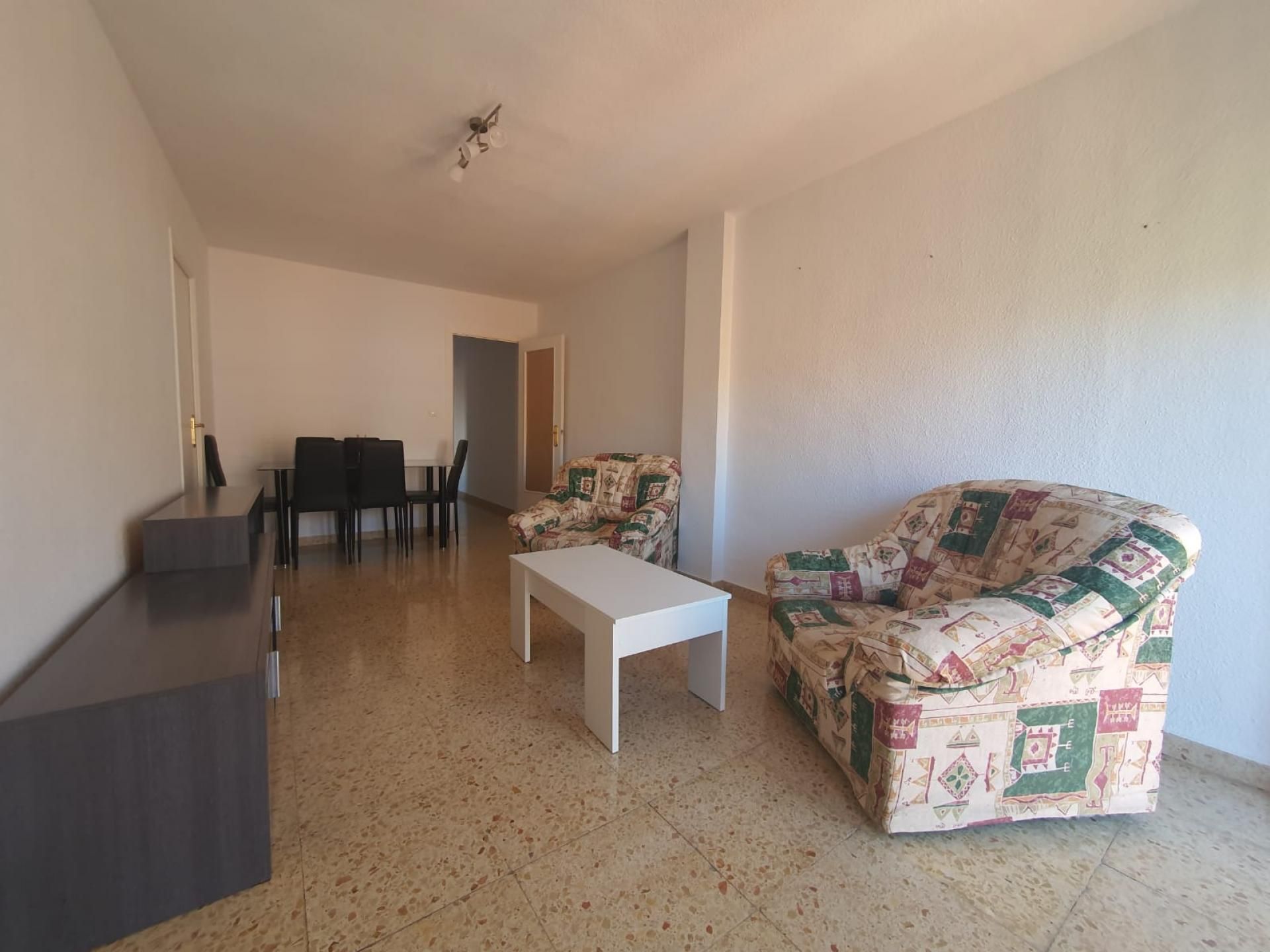 Condominium in Carbonera, Valencia 10749143