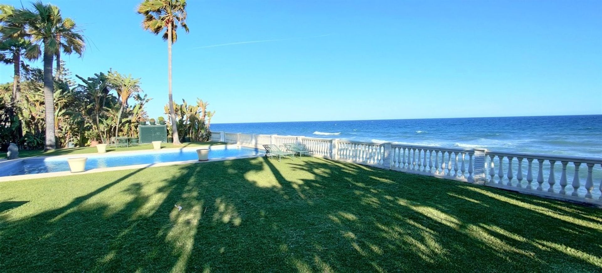 rumah dalam Estepona, Andalucía 10749196