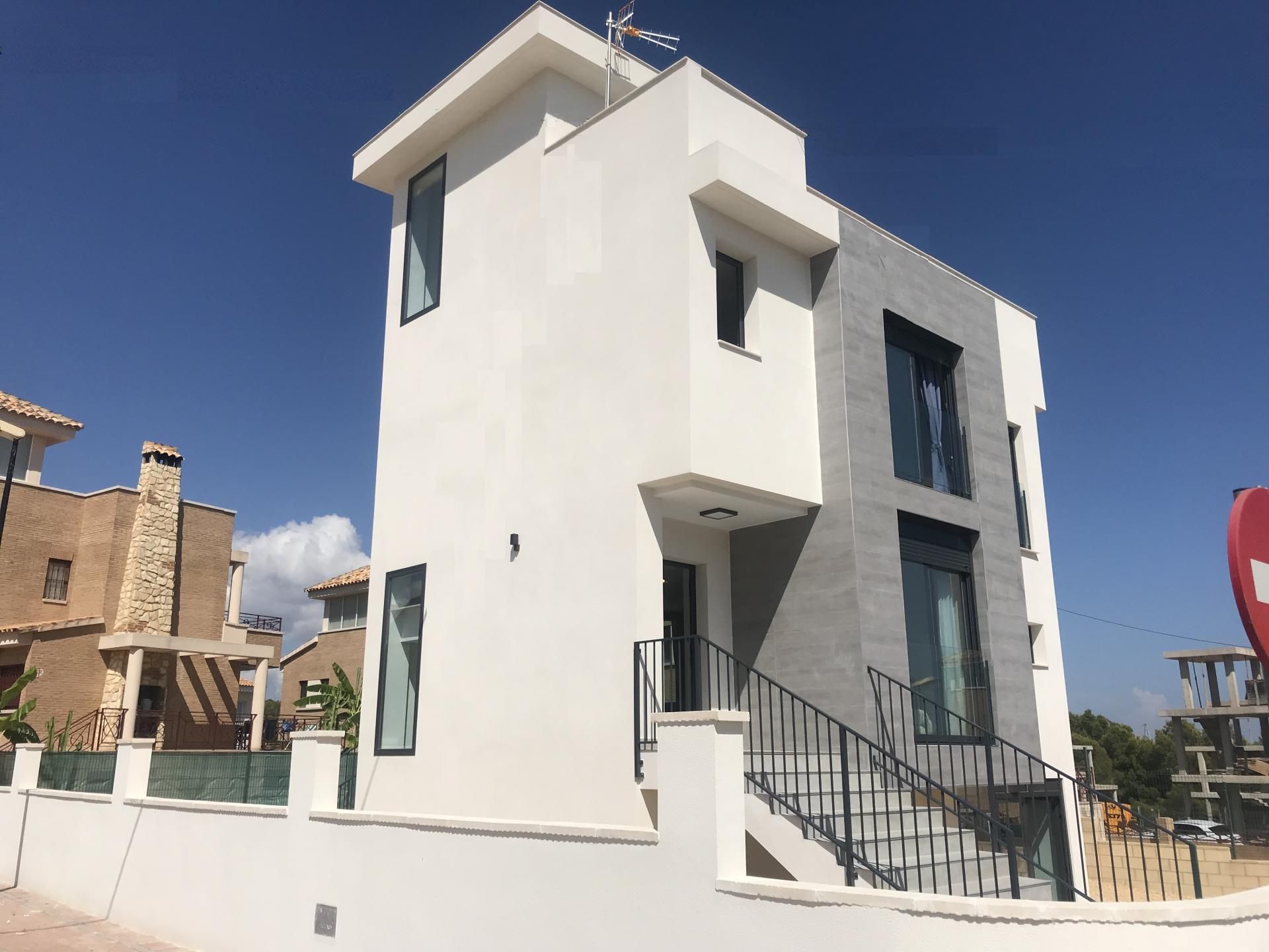 House in Polop, Comunidad Valenciana 10749210