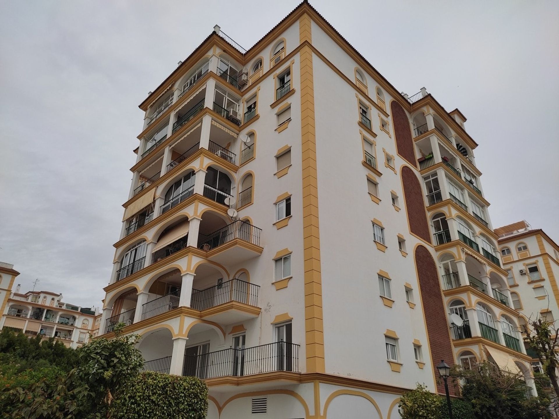 Condominio en Fuengirola, Andalucía 10749361