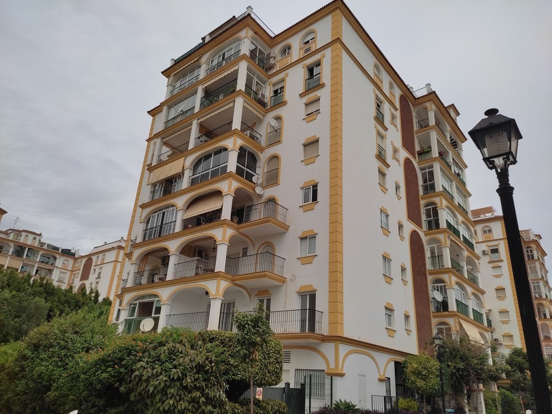 Condominio en Fuengirola, Andalucía 10749361