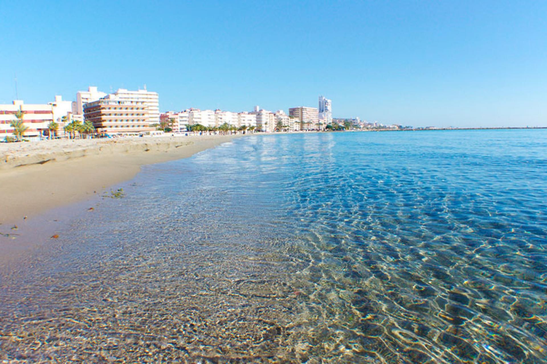 Condominium in Santa Pola, Comunidad Valenciana 10749390