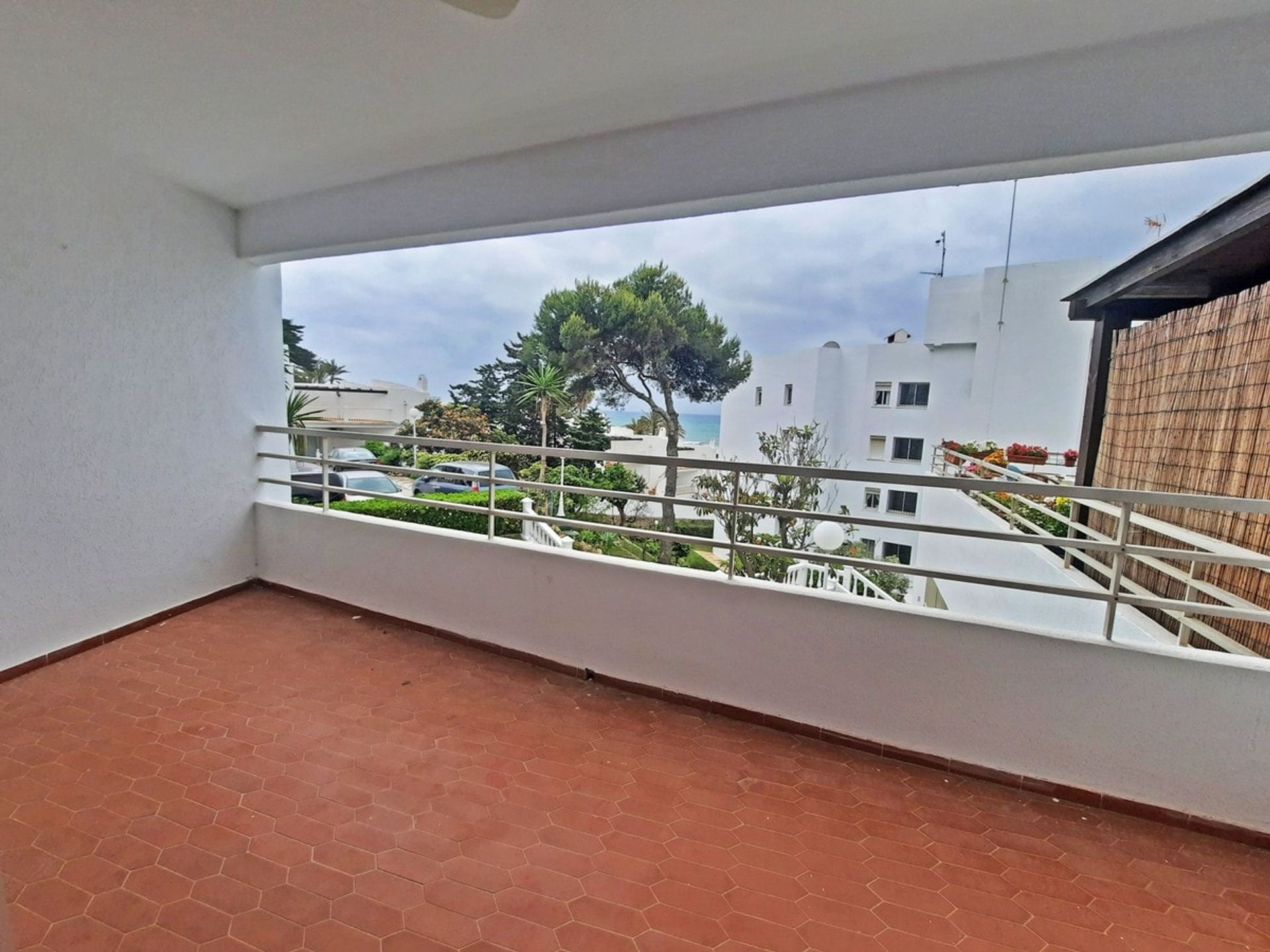 Condominium in , Andalucía 10749393