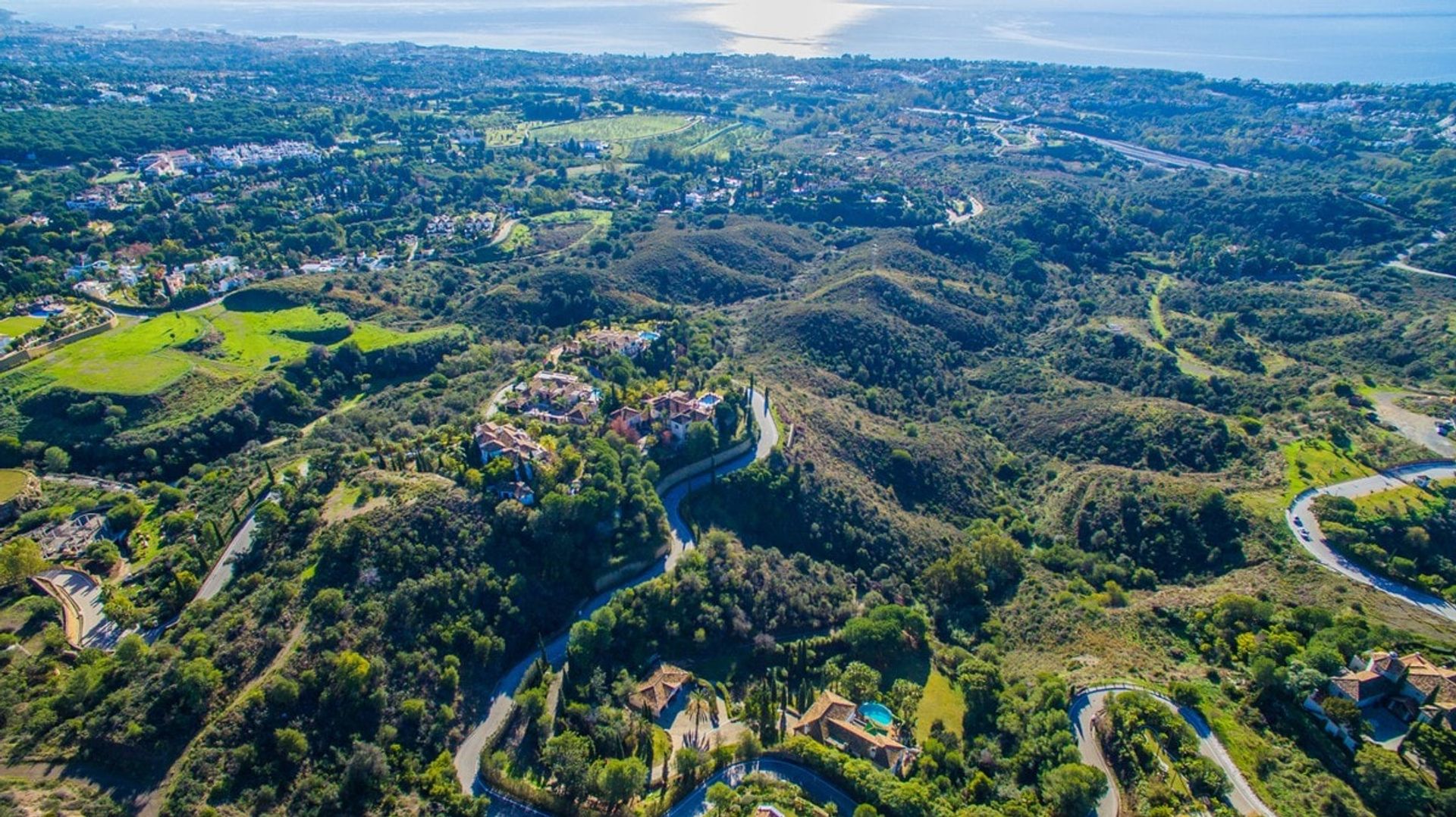 土地 在 Marbella, Andalucía 10749562