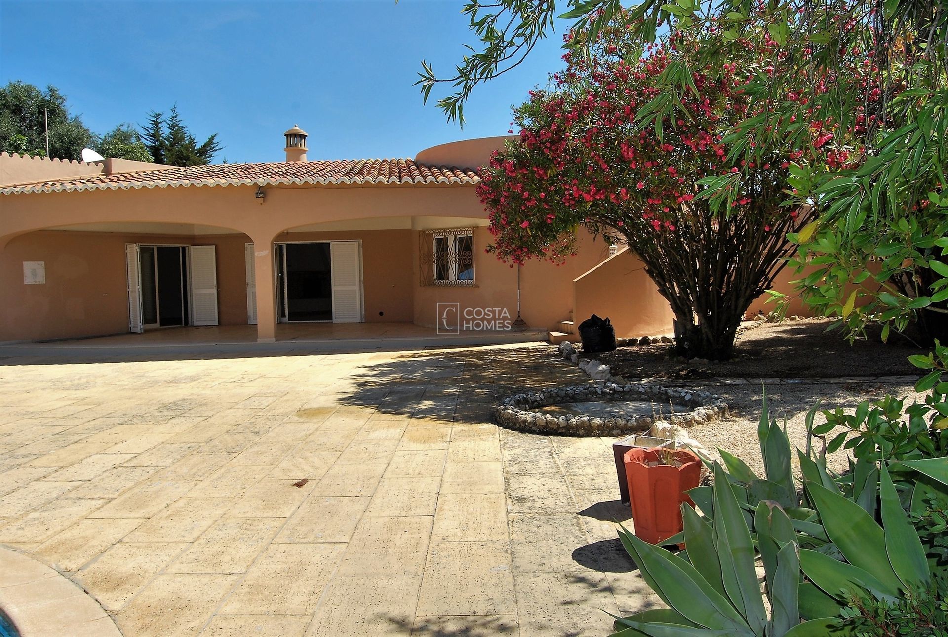 Haus im Carvoeiro, Faro District 10750223