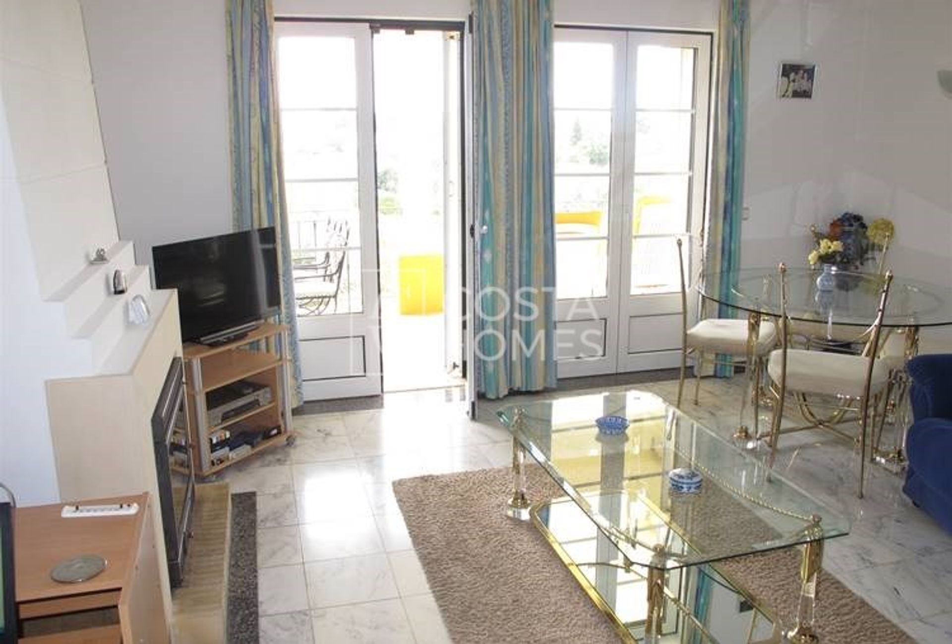 Condominium in Carvoeiro, Faro District 10750242