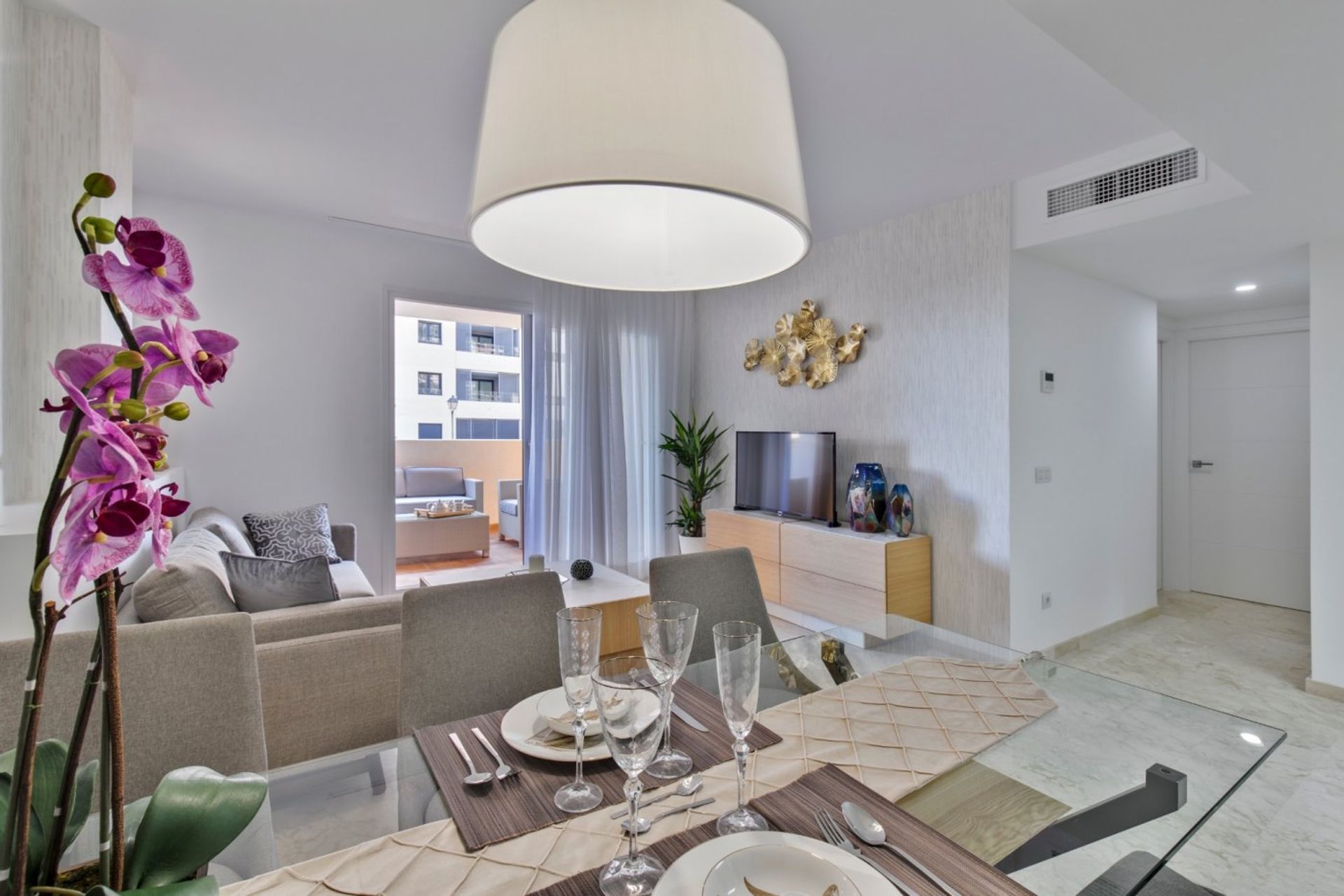 Condominium in El Tocino, Valencia 10750304