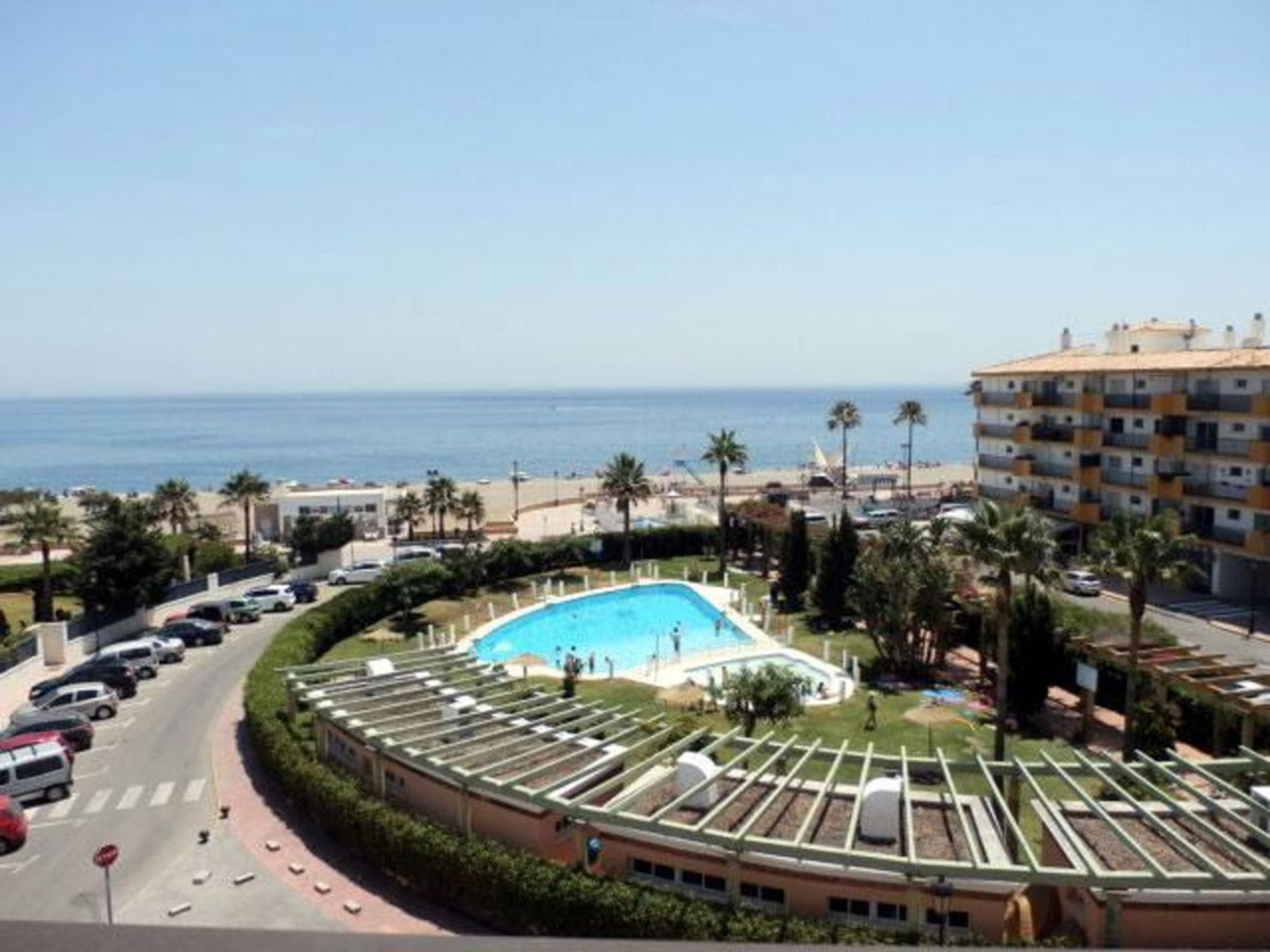 Condominium in San Luis de Sabinillas, Andalusia 10750309