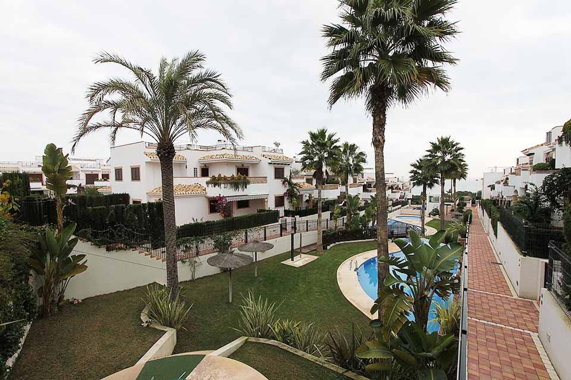 Huis in Torrevieja, Comunidad Valenciana 10750588