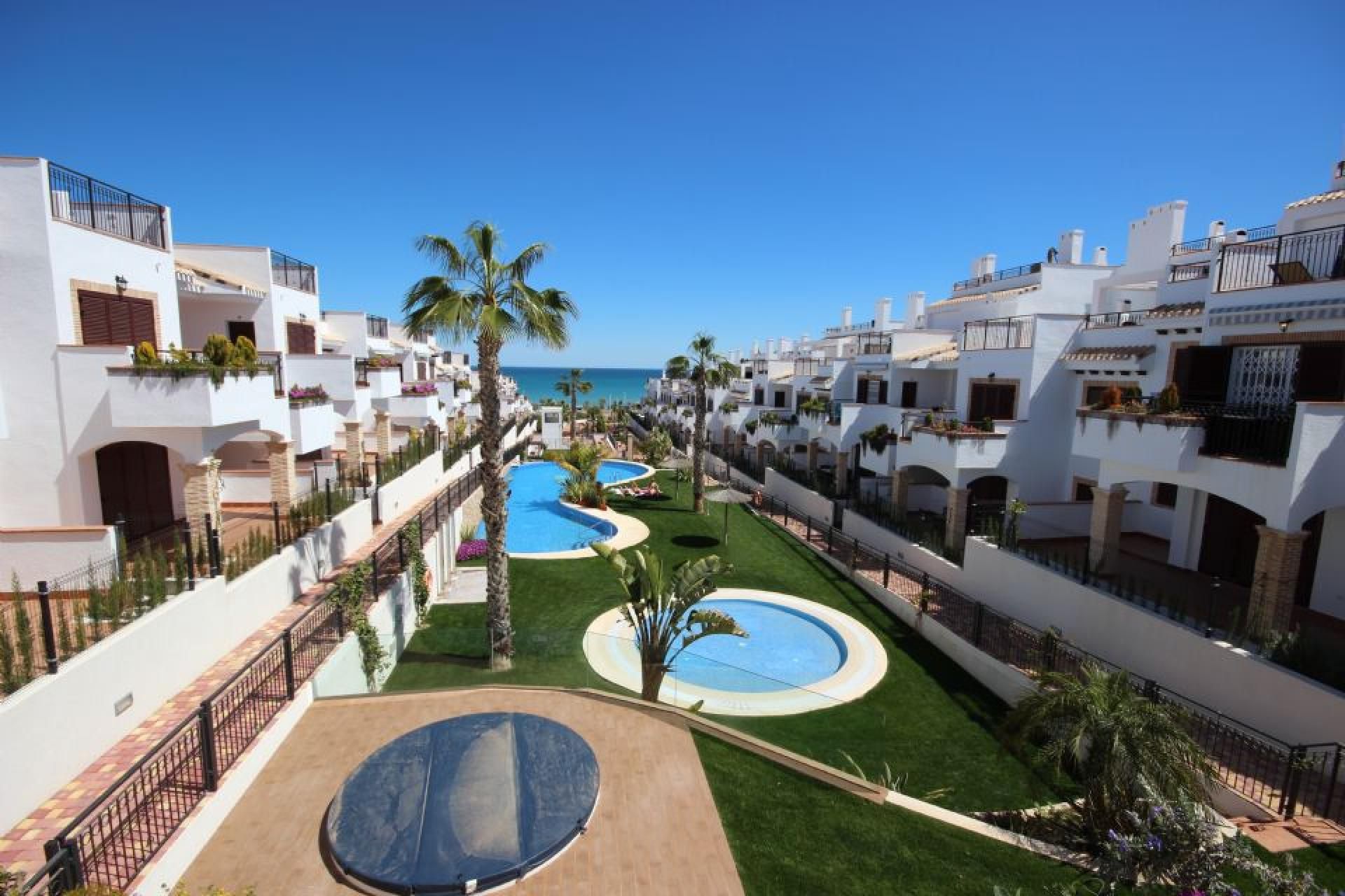 Huis in Torrevieja, Comunidad Valenciana 10750588