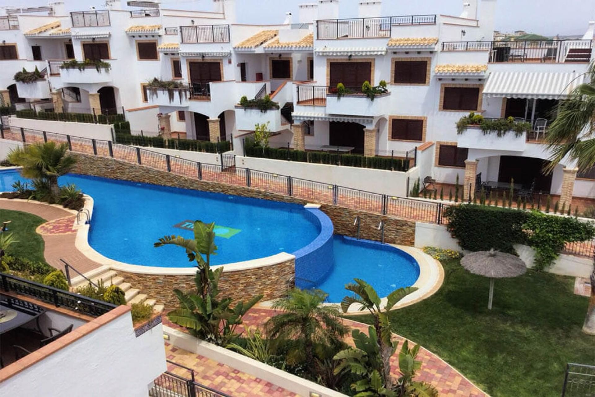 بيت في Torrevieja, Comunidad Valenciana 10750588