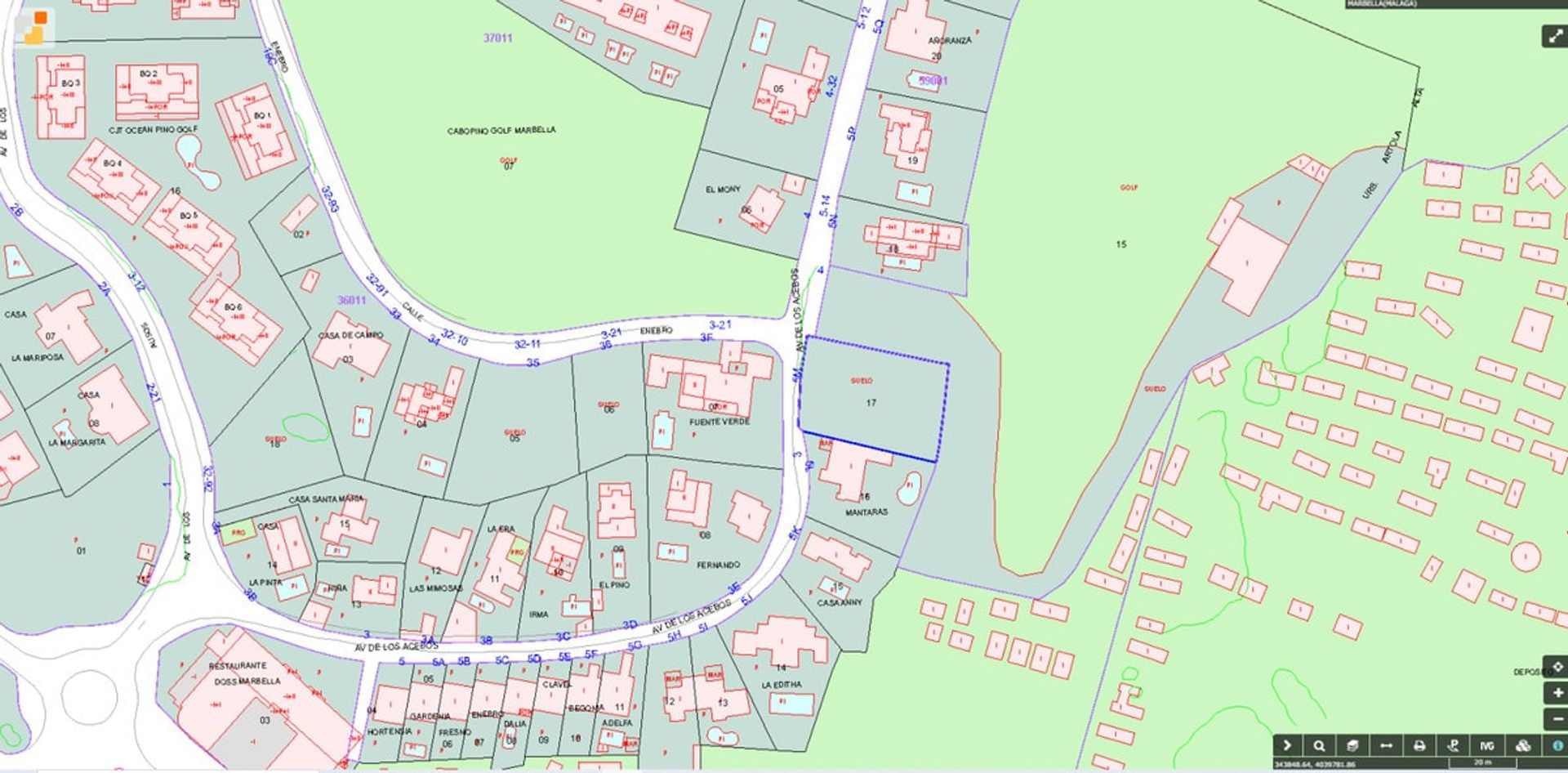 Land in Marbella, Andalucía 10750778