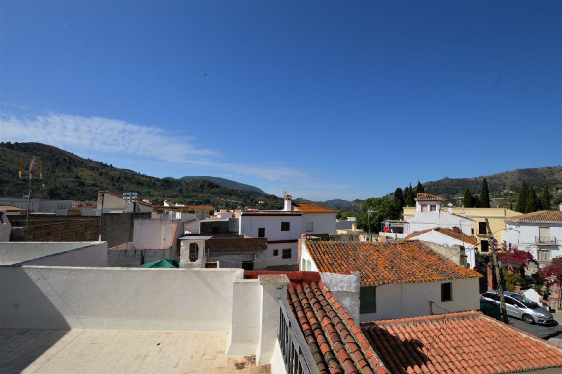 жилой дом в Vélez de Benaudalla, Andalucía 10751214