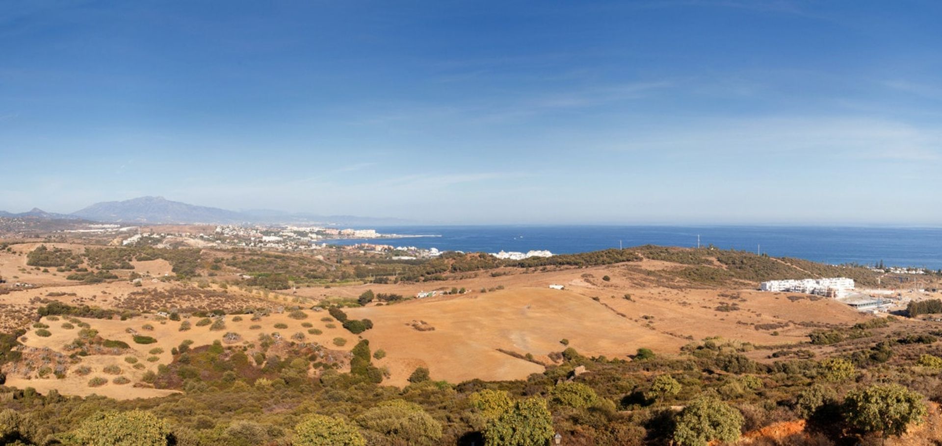 Condominium in Casares, Andalucía 10751584