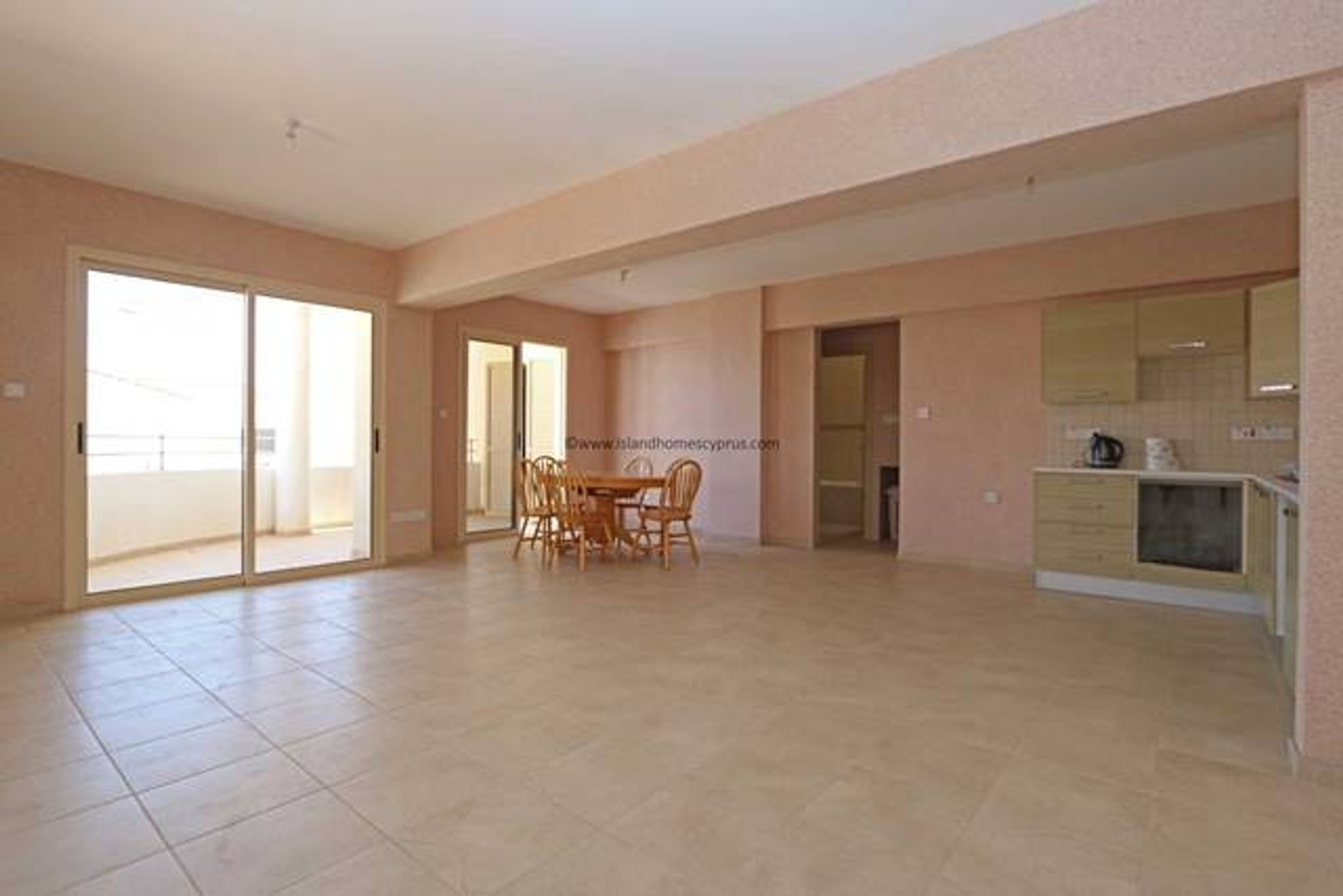 Condominium in Paralimni, Ammochostos 10752029