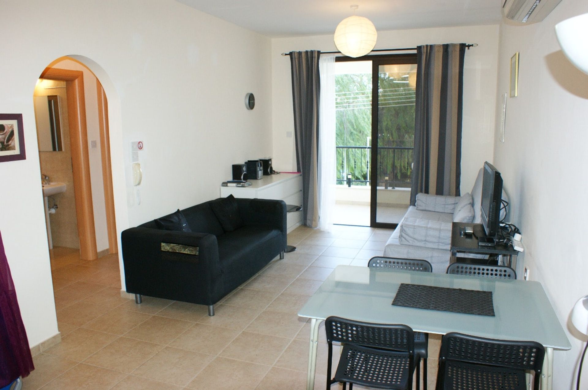 Condominium in Pampoula, Lemesos 10752205