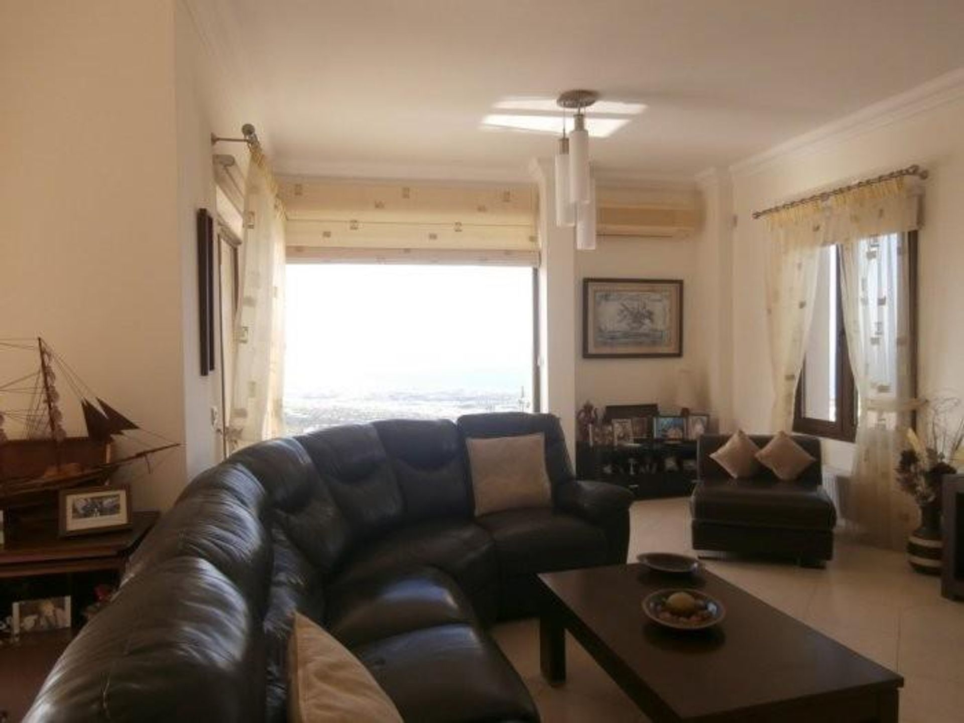 Condominio en Agios Tychon, Limassol 10752319