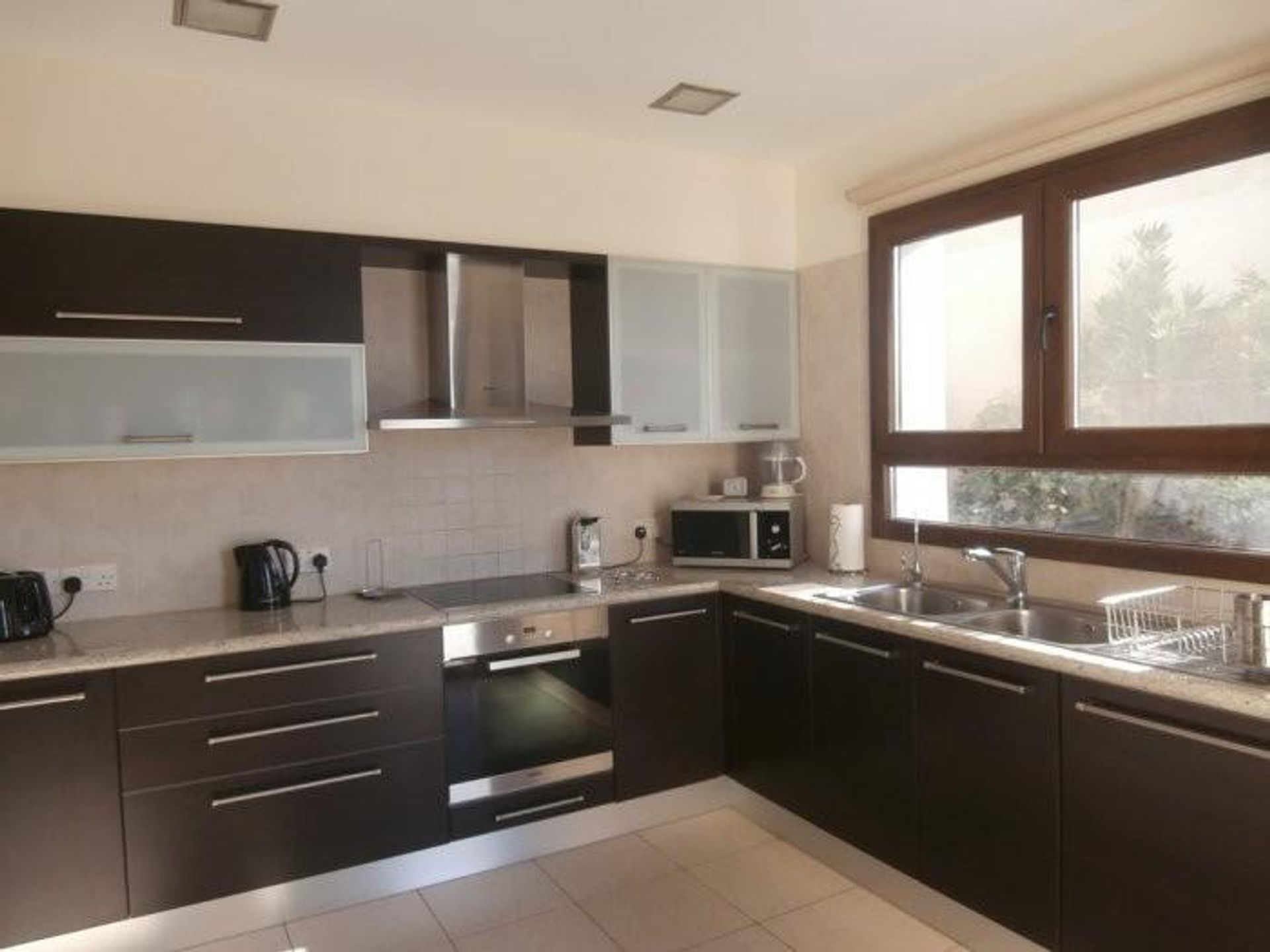 Condominio en Agios Tychon, Limassol 10752319