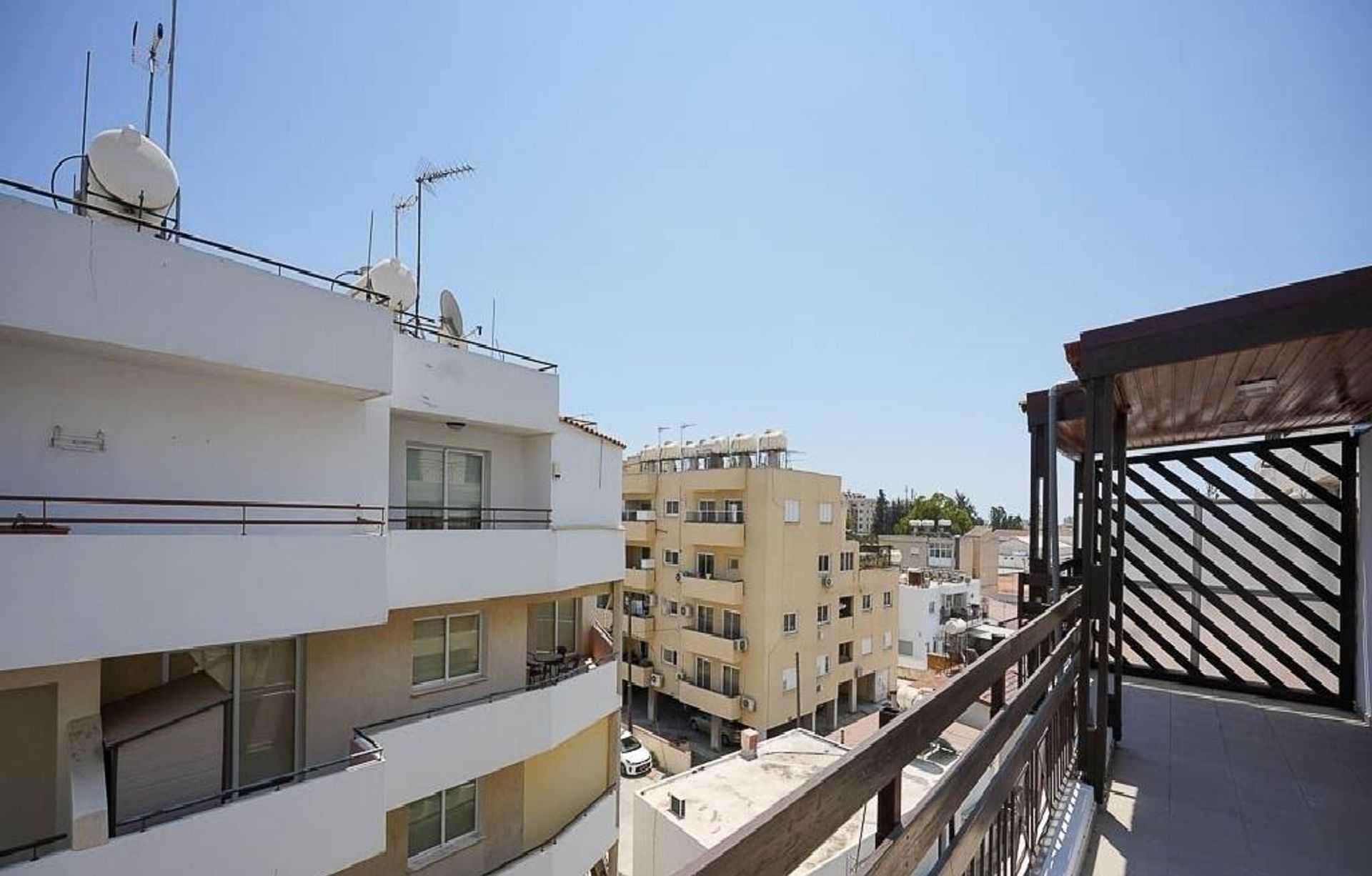 Condominium in Larnaca, Larnaka 10752321