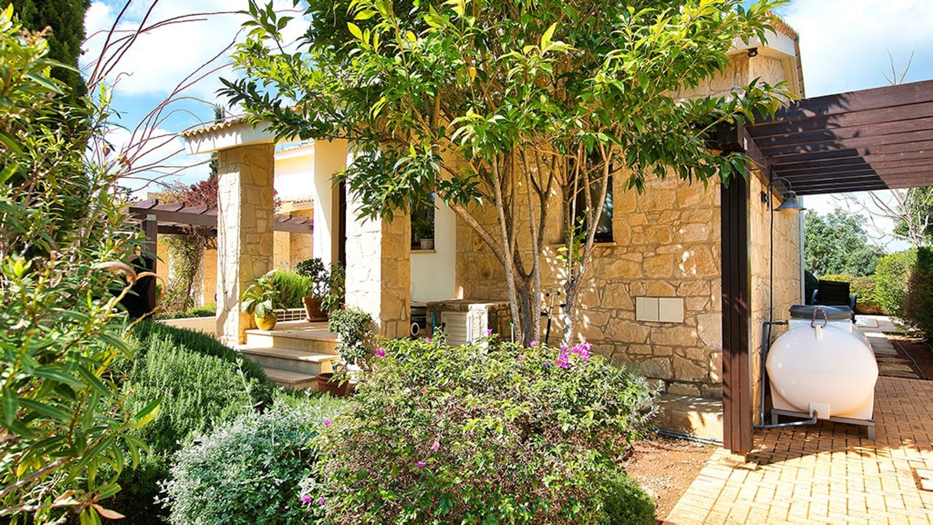 Haus im Kouklia, Paphos 10752575