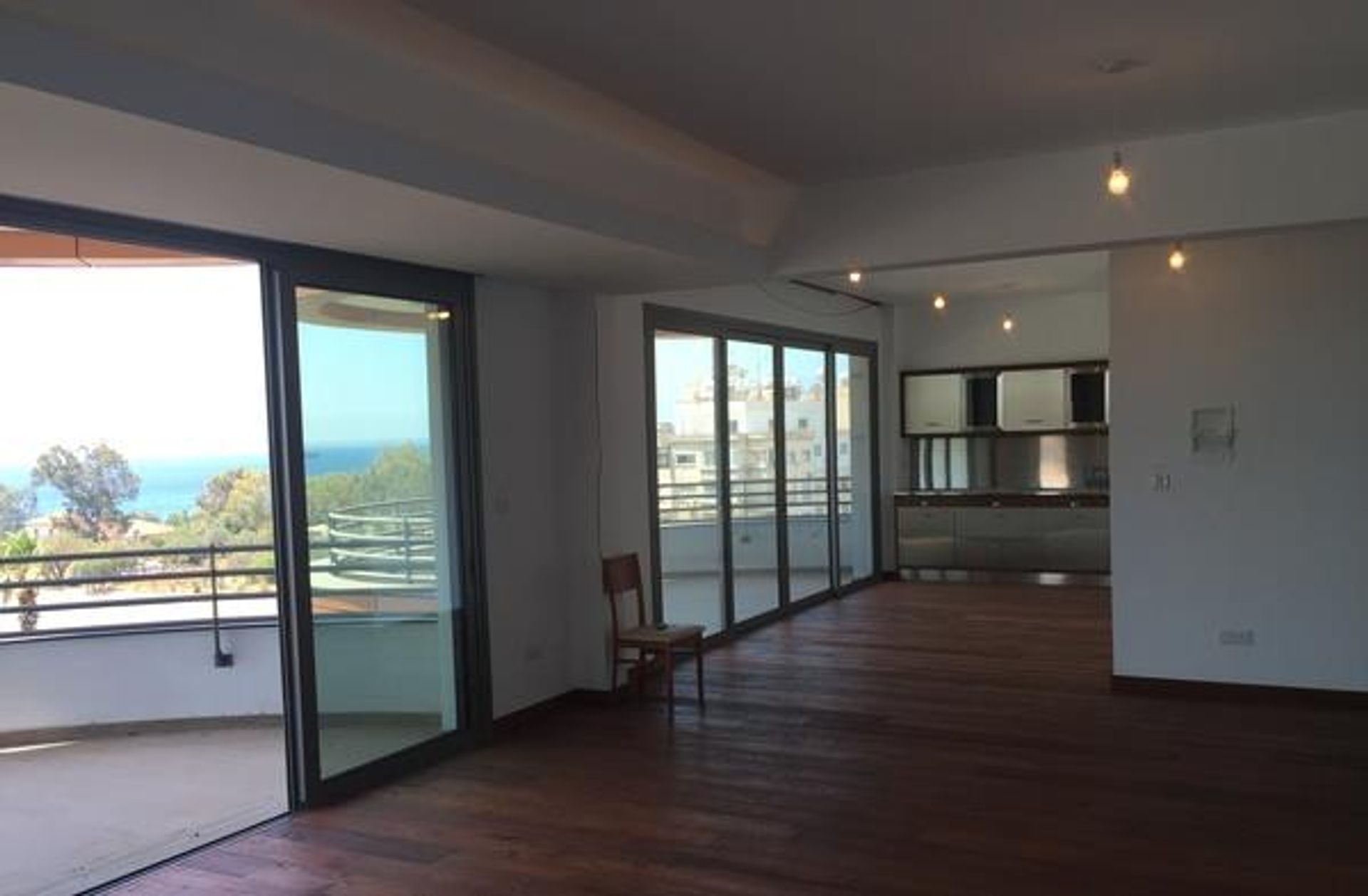 Condominio nel Mesa Geitonia, Lemesos 10752790