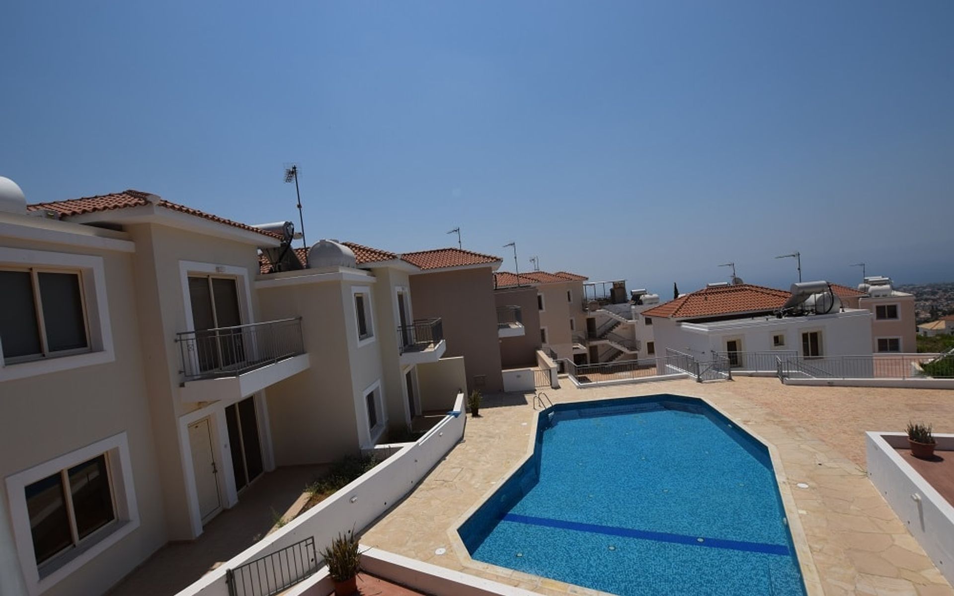 Condominium in Peyia, Paphos 10753003