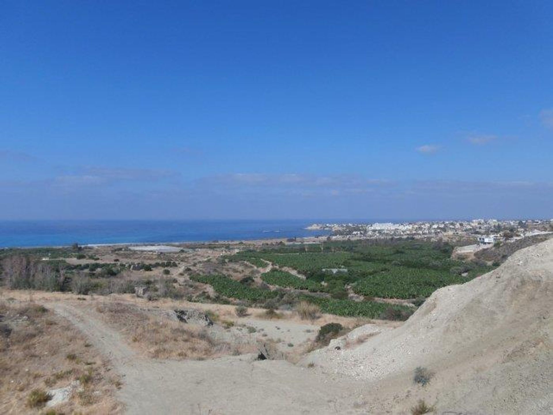 Tanah di ciumanonerga, Pafos 10753343