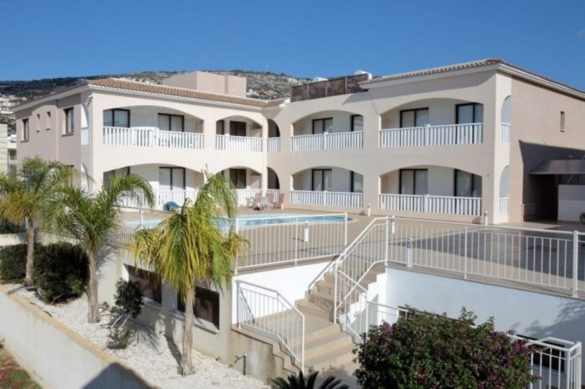 Condominium in Peyia, Paphos 10753386