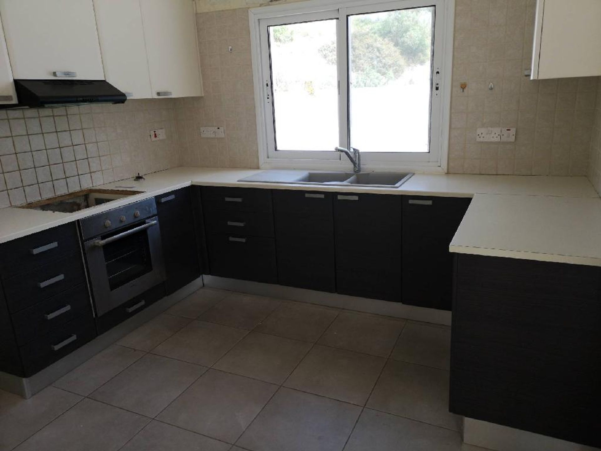 بيت في Pissouri, Limassol 10753436