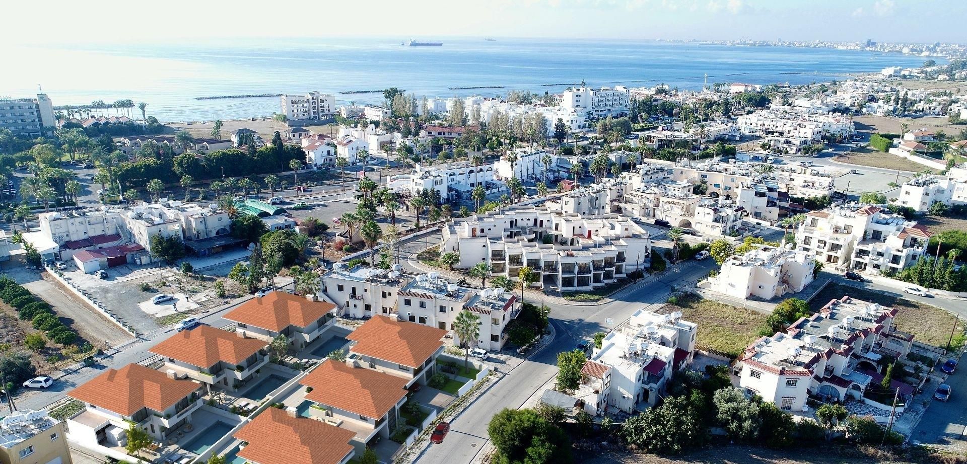 Rumah di Oroklini, Larnaca 10753905