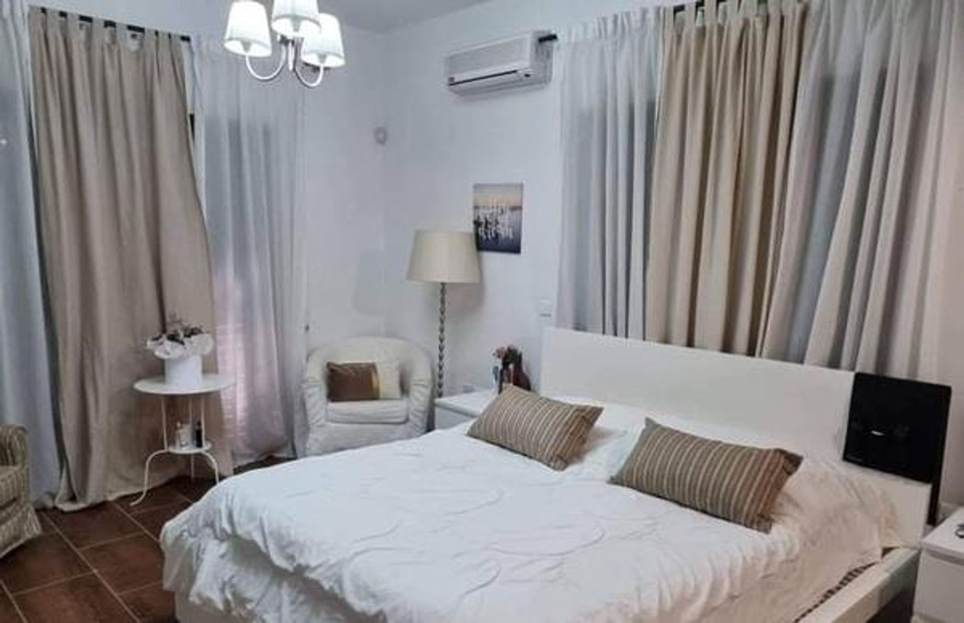 Talo sisään Larnaca, Larnaca 10753940