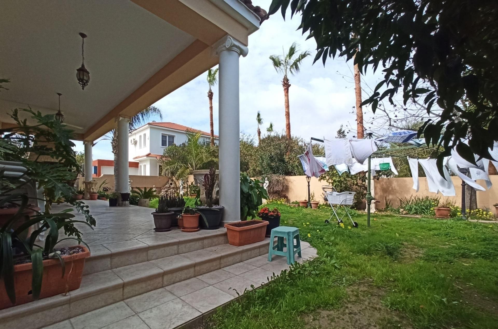 rumah dalam Oroklini, Larnaca 10753948