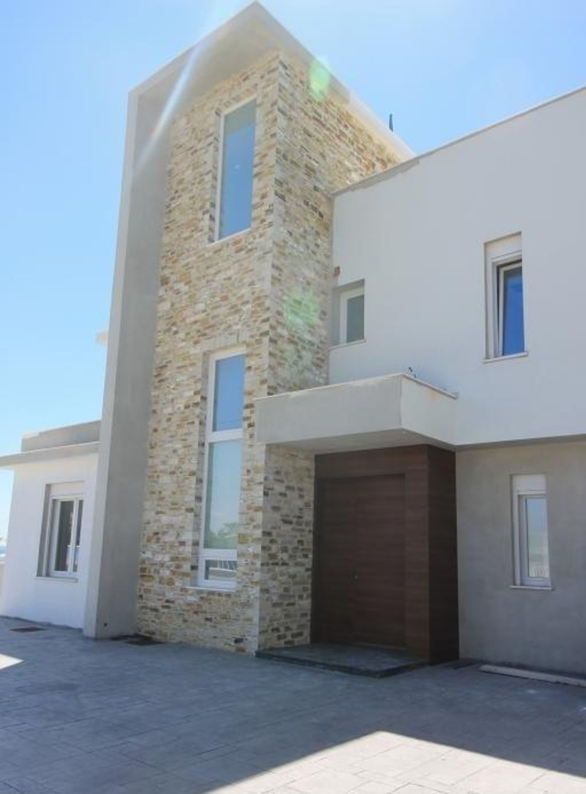 Hus i Voroklini, Larnaka 10754053