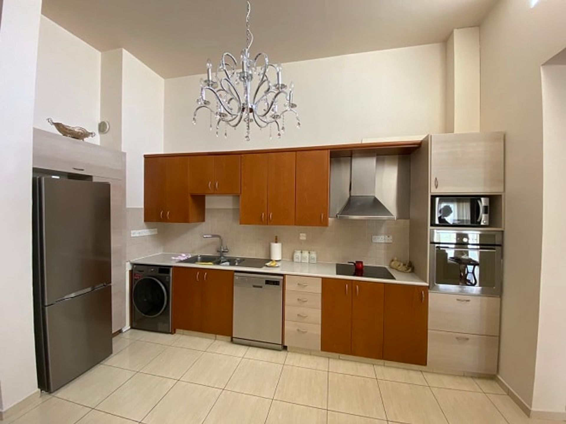 Condominium in Agios Athanasios, Limassol 10754174