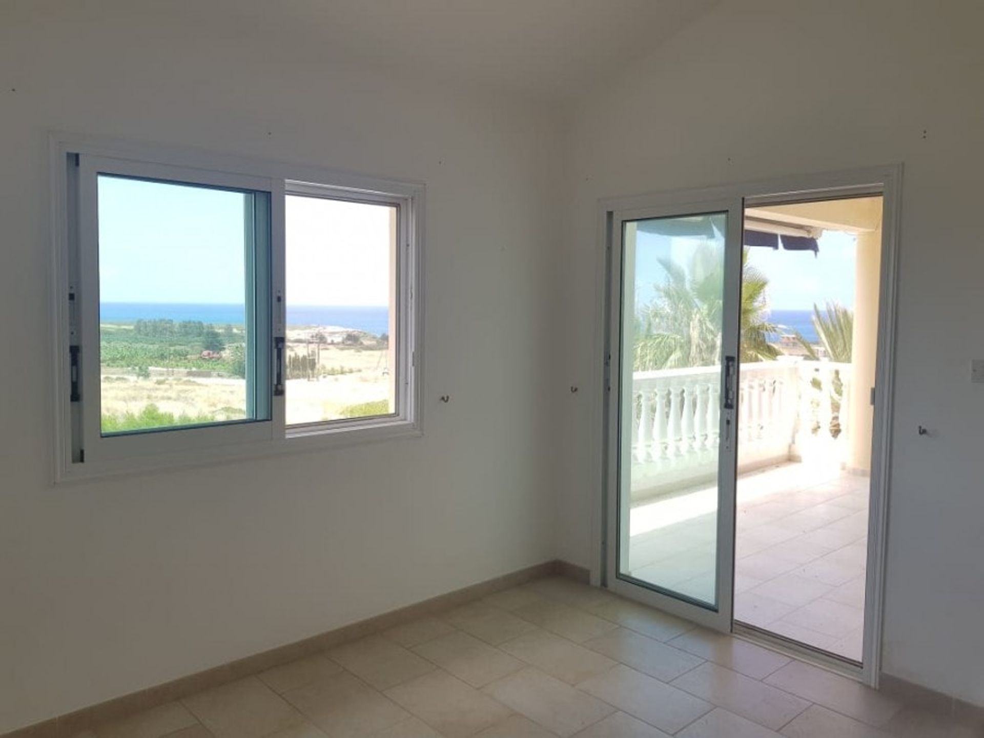 Hus i Peyia, Paphos 10754635