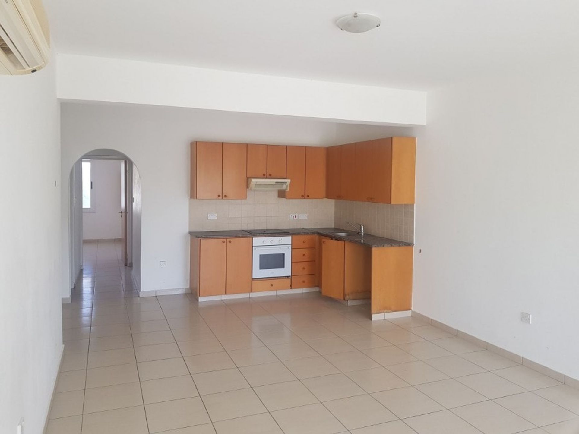 Casa nel Agios Tychon, Larnaca 10755749